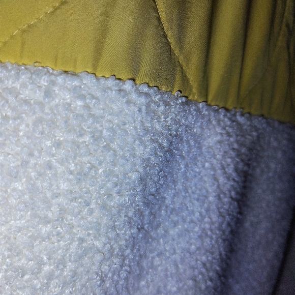 Sherpa Shacket Jacket - Picture 2 of 4